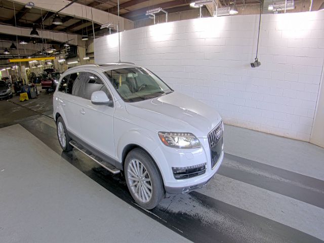 Photo 4 VIN: WA1LGAFE3DD010063 - AUDI Q7 