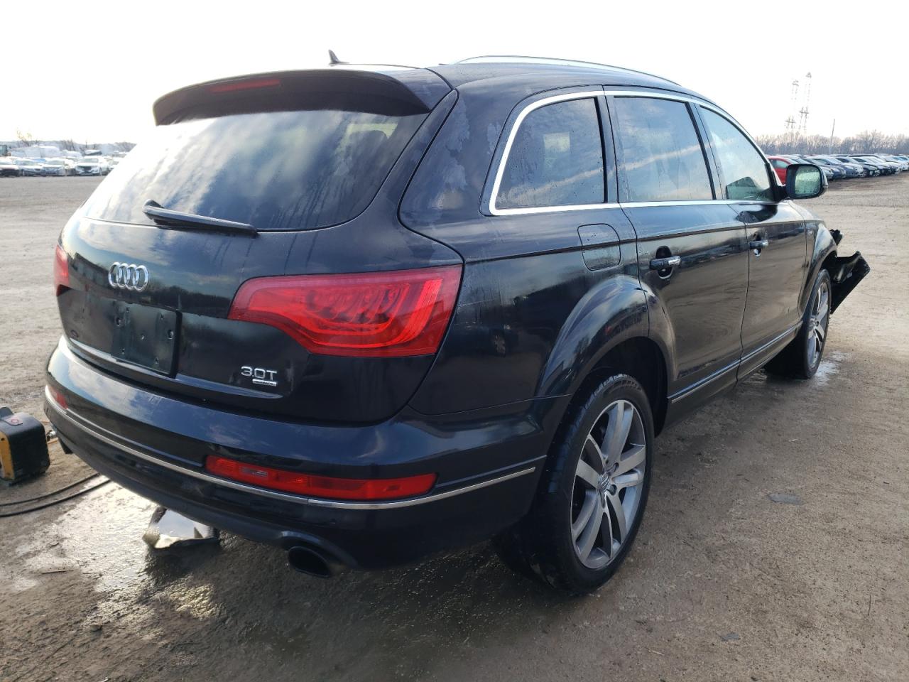 Photo 2 VIN: WA1LGAFE7ED001075 - AUDI Q7 