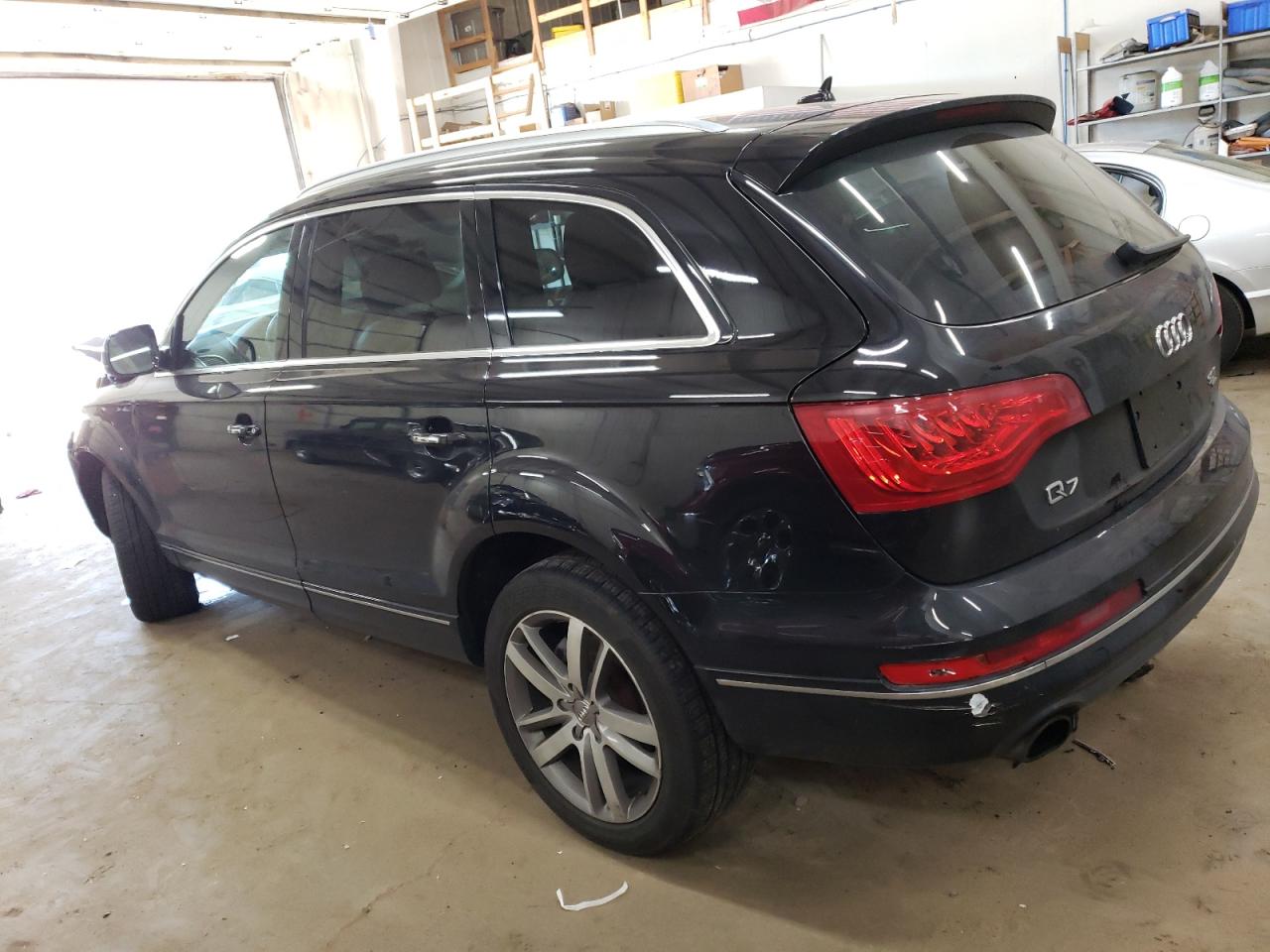 Photo 1 VIN: WA1LGAFE7ED007913 - AUDI Q7 