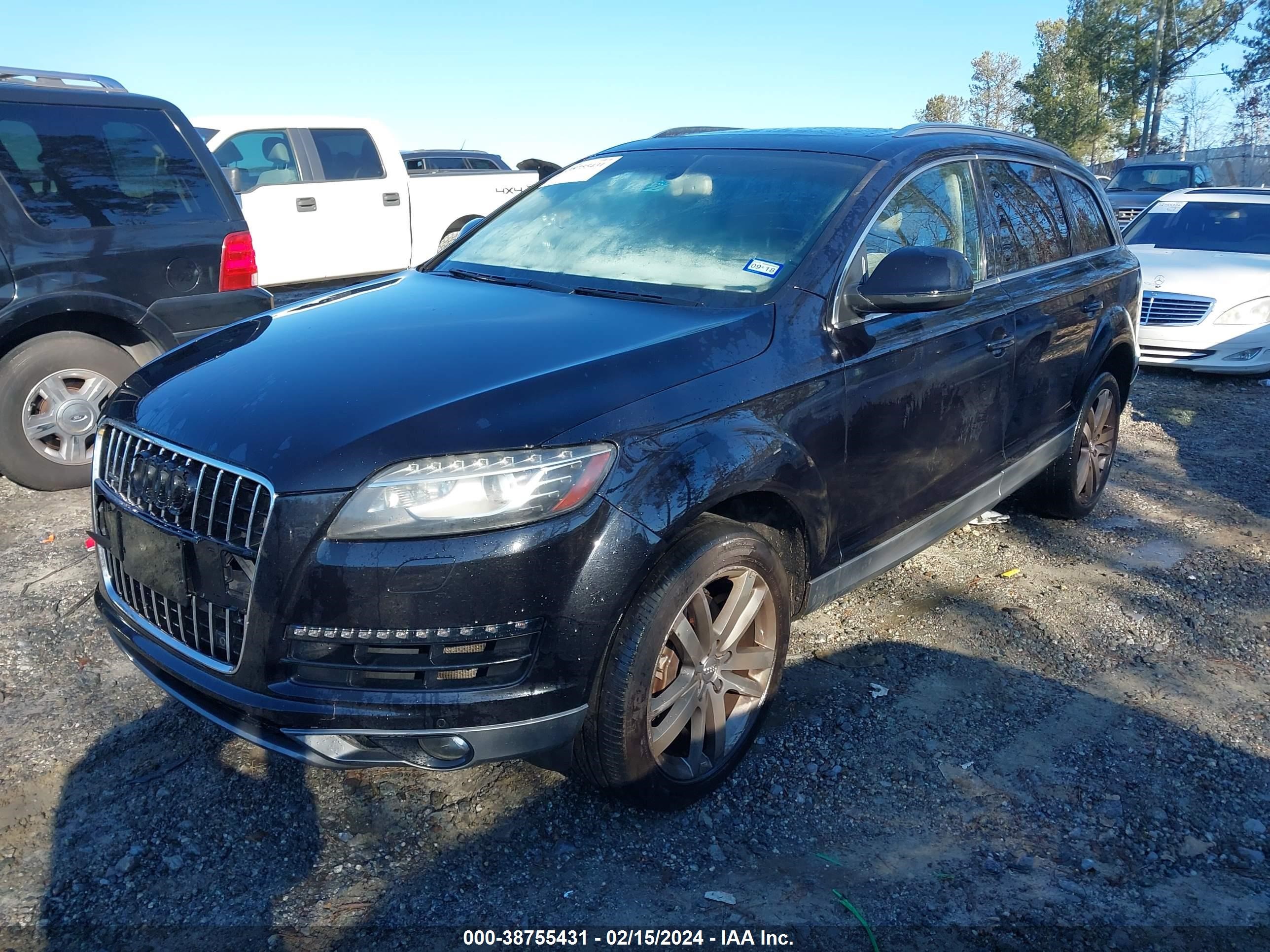 Photo 1 VIN: WA1LGAFE8BD007236 - AUDI Q7 