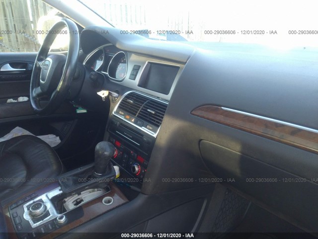 Photo 4 VIN: WA1LGAFE8BD010489 - AUDI Q7 