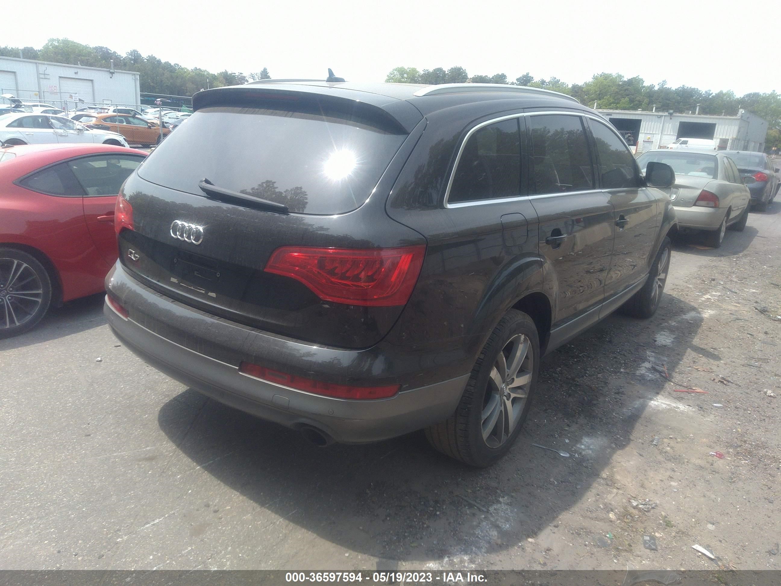 Photo 3 VIN: WA1LGAFEXCD007434 - AUDI Q7 