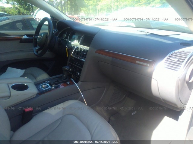 Photo 4 VIN: WA1LGAFEXED010580 - AUDI Q7 