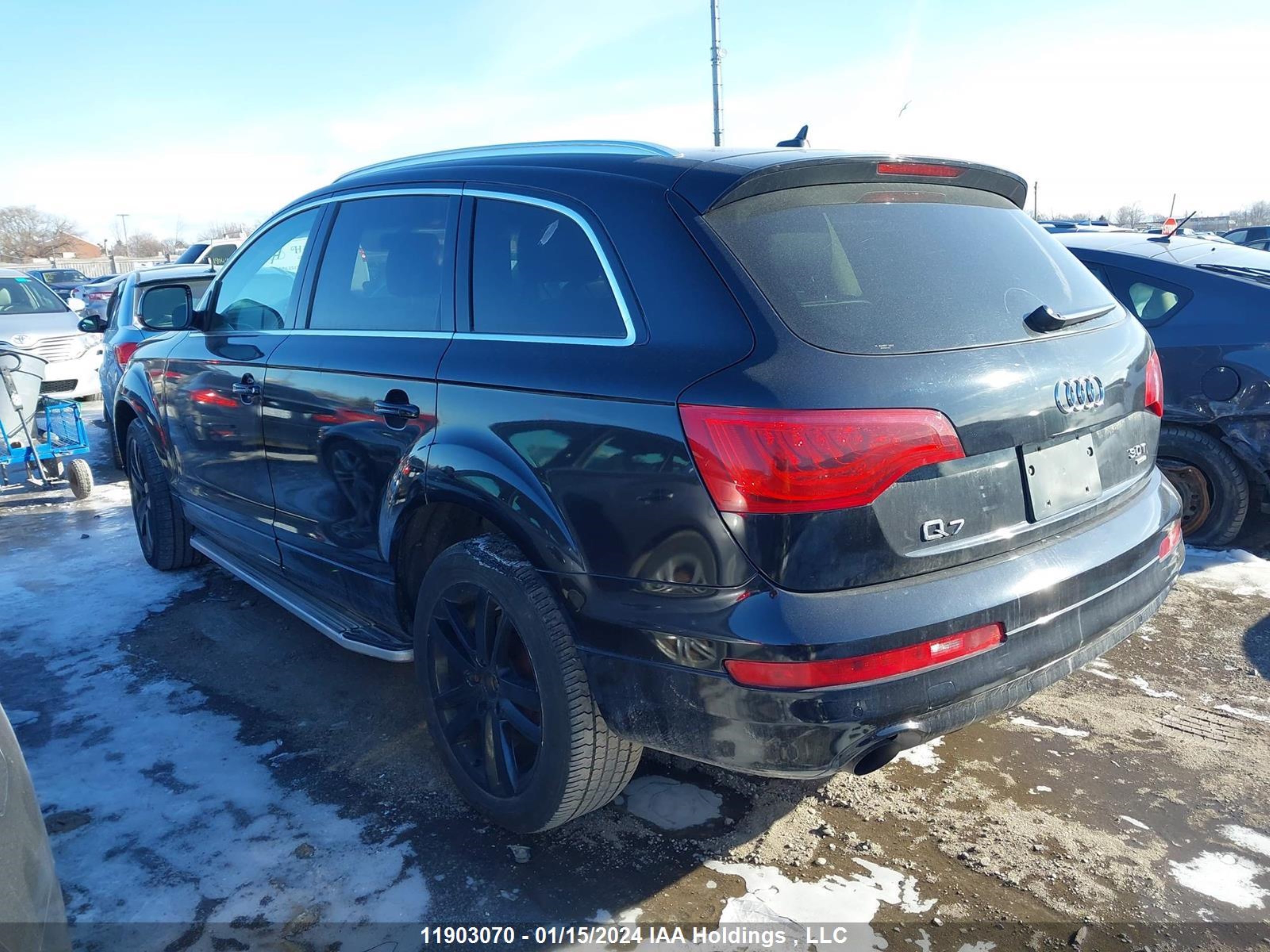 Photo 2 VIN: WA1LGCFE9BD005927 - AUDI Q7 