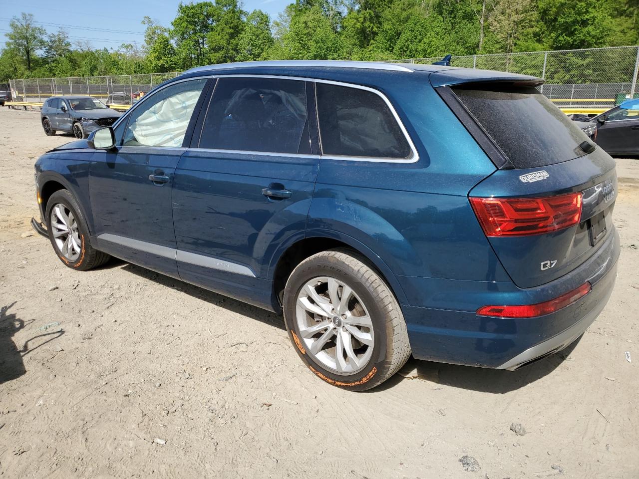 Photo 1 VIN: WA1LHAF70JD027378 - AUDI Q7 