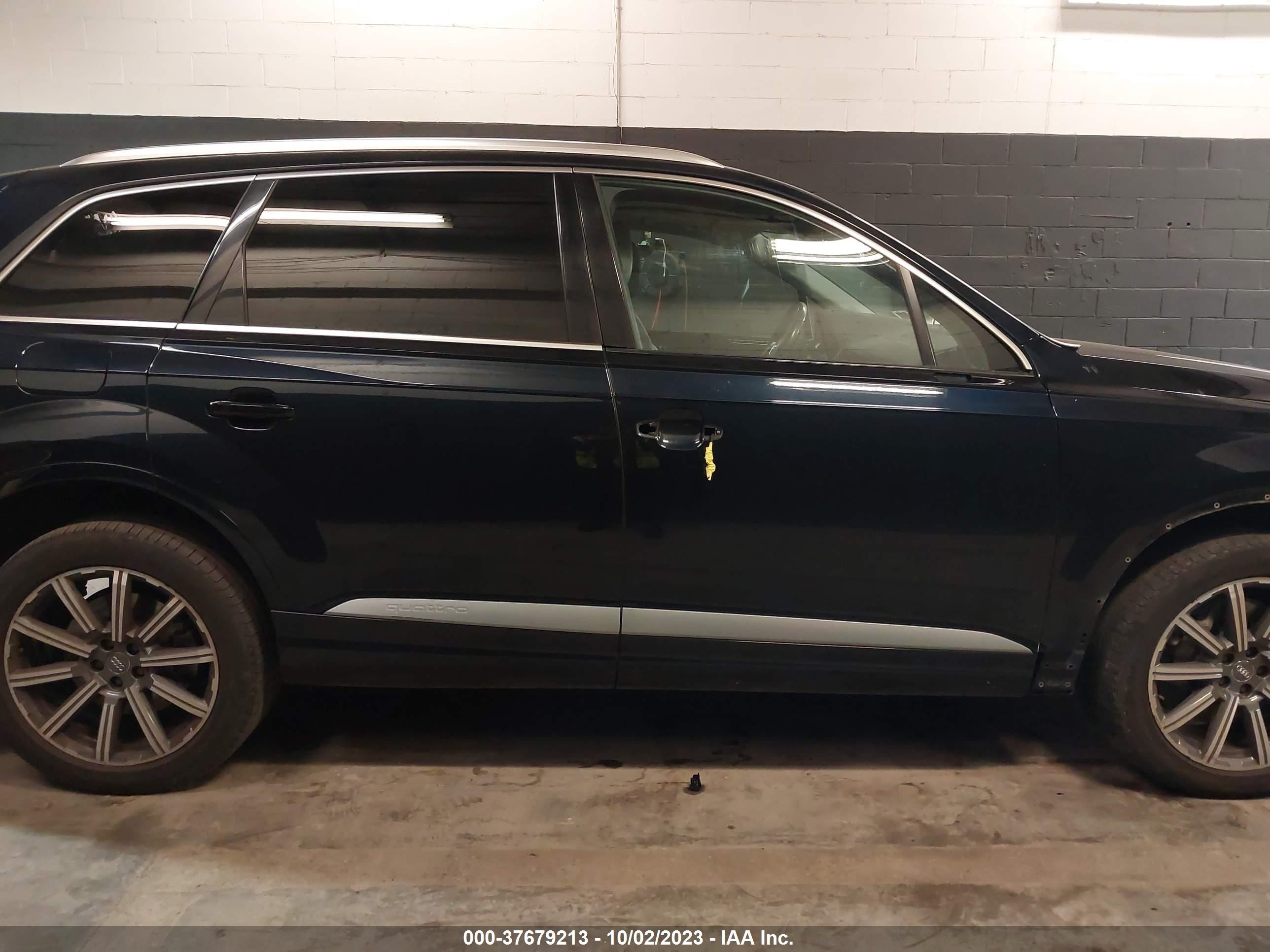 Photo 13 VIN: WA1LHAF72JD012123 - AUDI Q7 