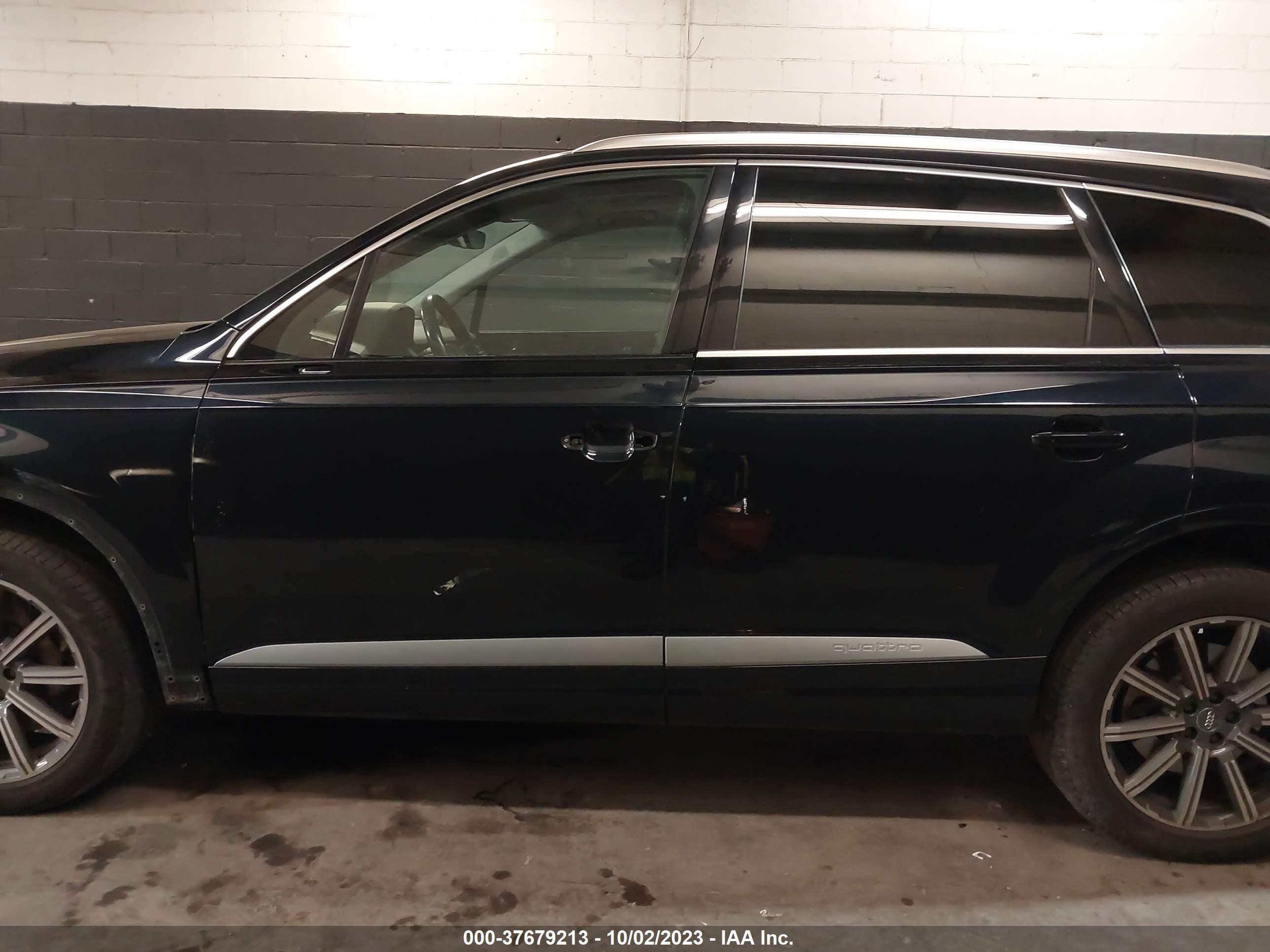 Photo 14 VIN: WA1LHAF72JD012123 - AUDI Q7 