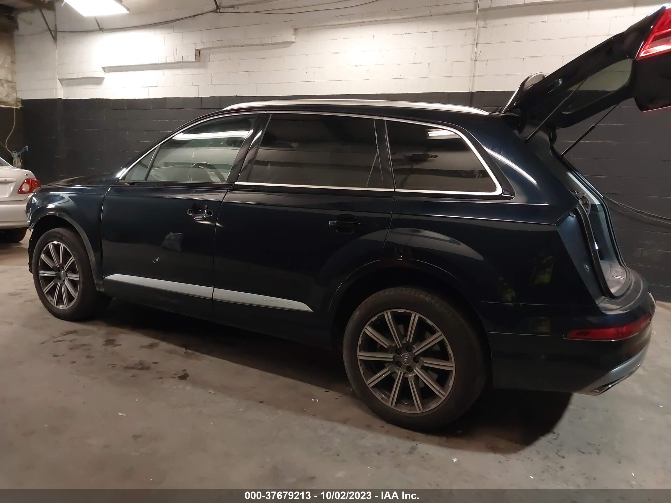 Photo 2 VIN: WA1LHAF72JD012123 - AUDI Q7 