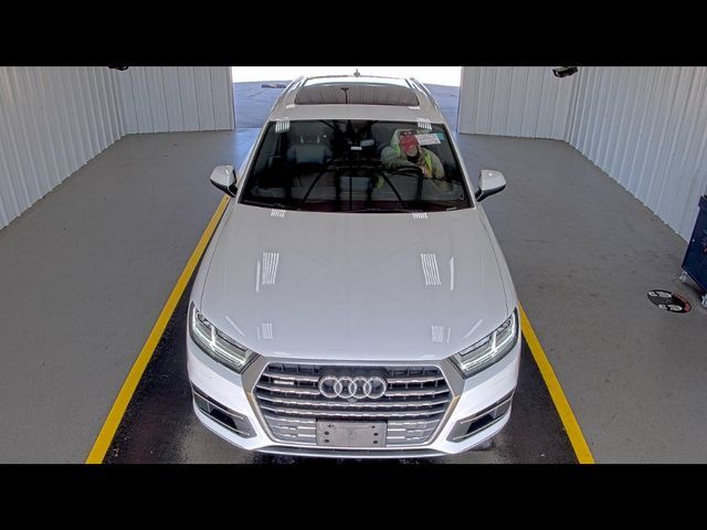 Photo 1 VIN: WA1LHAF73JD040528 - AUDI Q7 