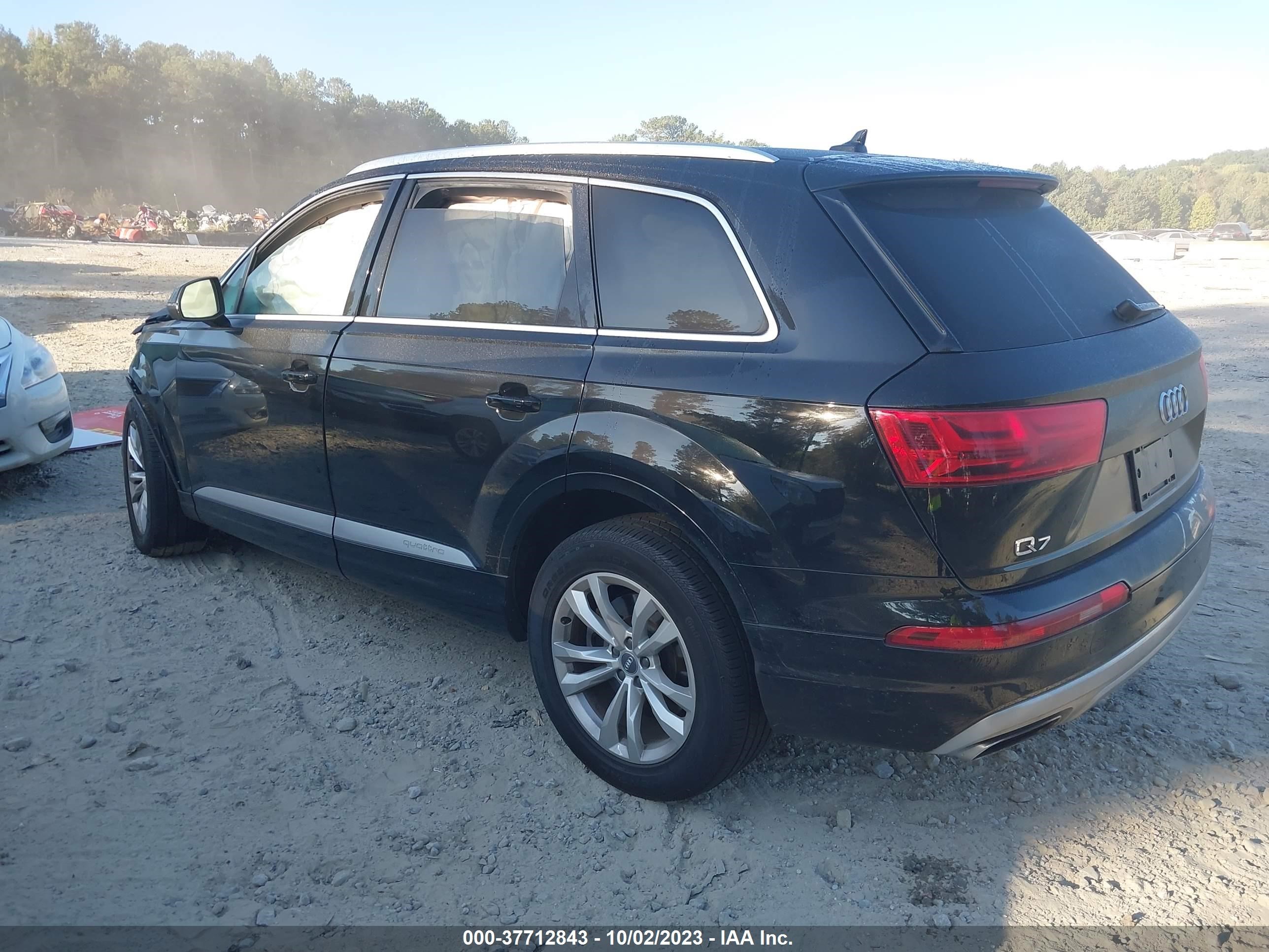 Photo 2 VIN: WA1LHAF73JD052758 - AUDI Q7 