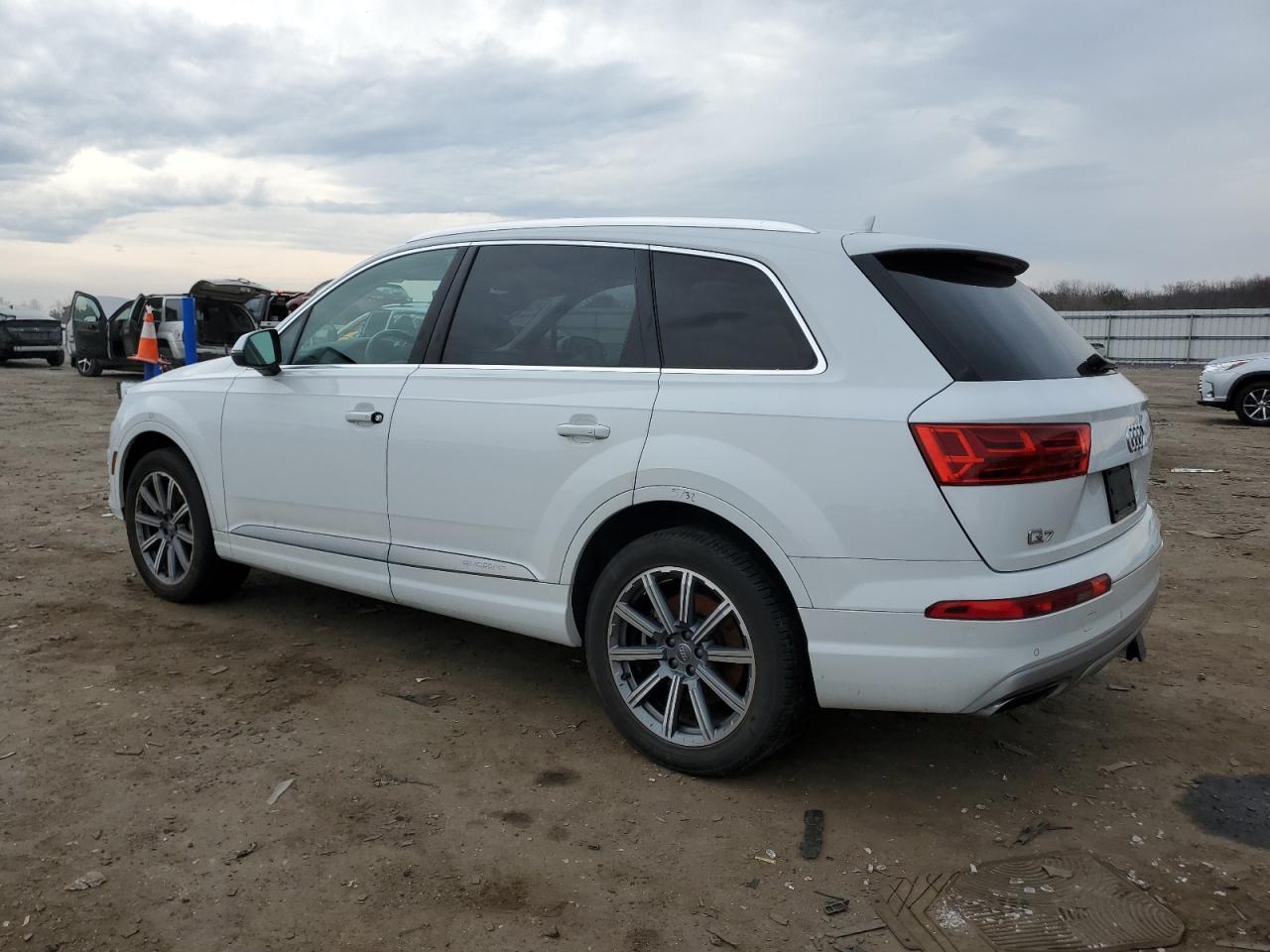 Photo 1 VIN: WA1LHAF74KD045366 - AUDI Q7 