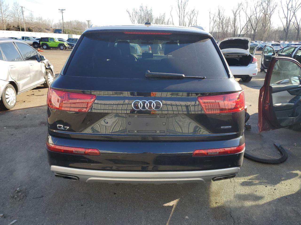 Photo 5 VIN: WA1LHAF75JD050042 - AUDI Q7 