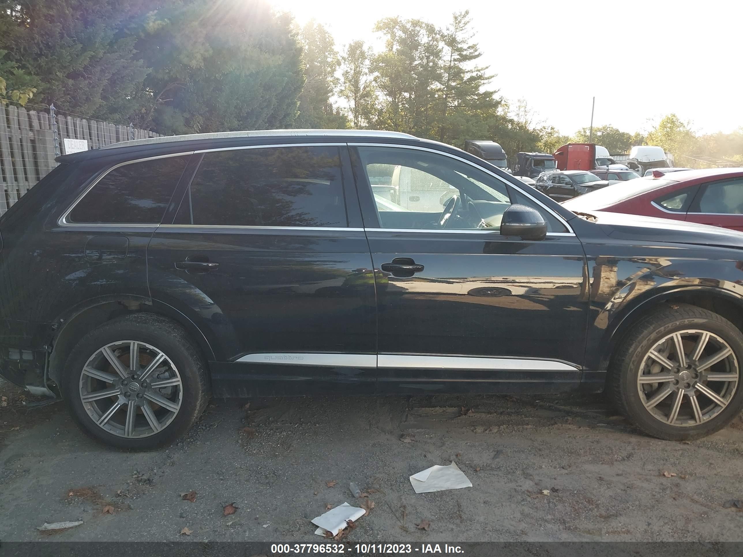 Photo 12 VIN: WA1LHAF76HD043191 - AUDI Q7 