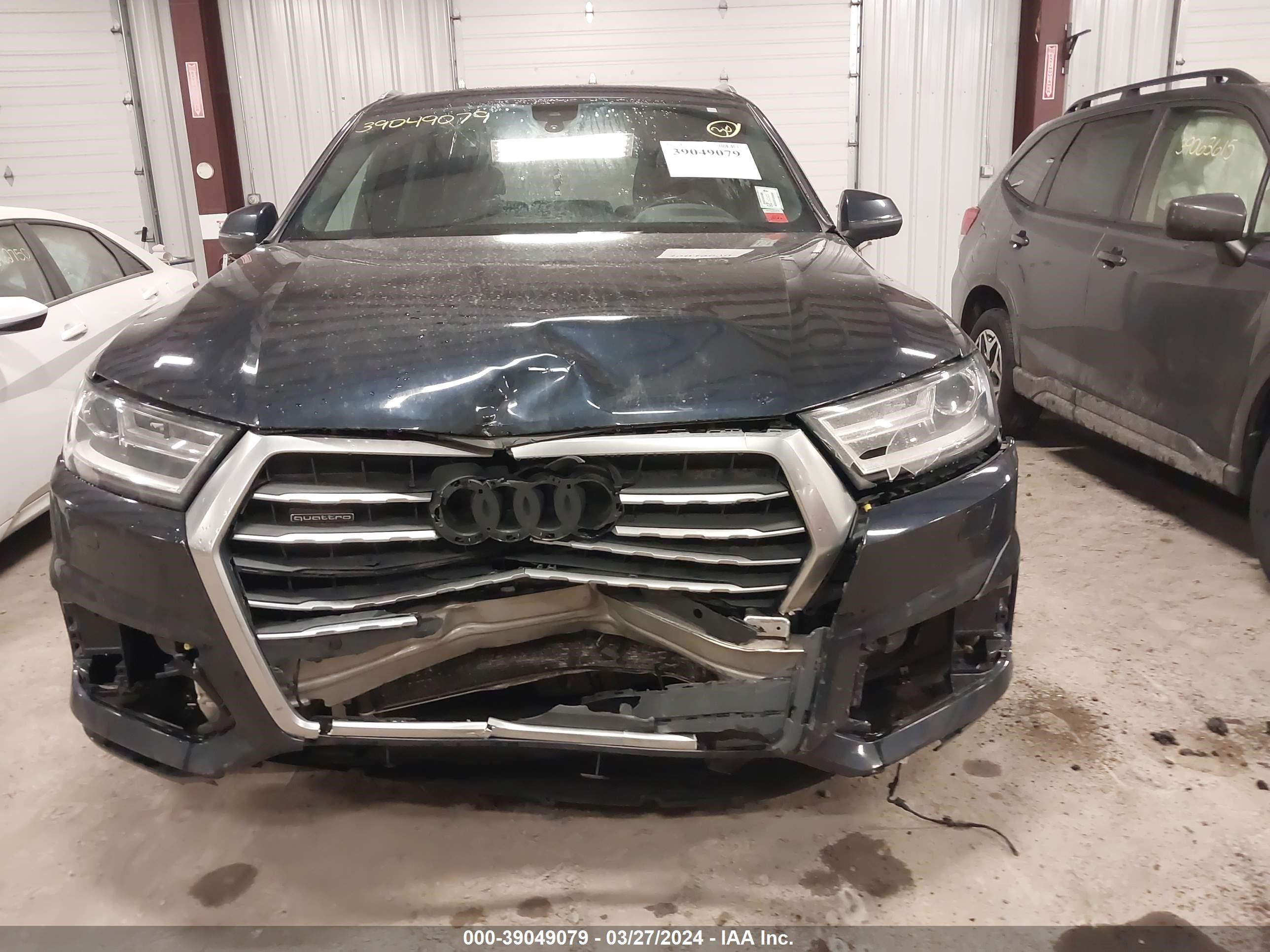 Photo 11 VIN: WA1LHAF76HD047273 - AUDI Q7 