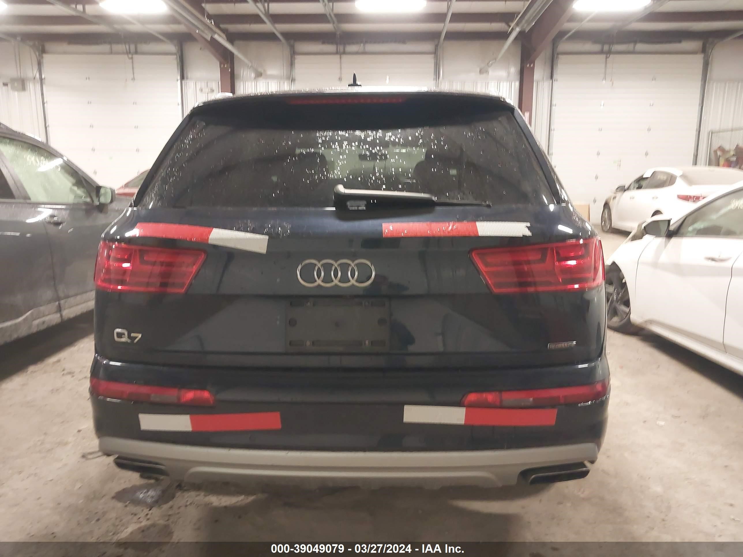 Photo 15 VIN: WA1LHAF76HD047273 - AUDI Q7 