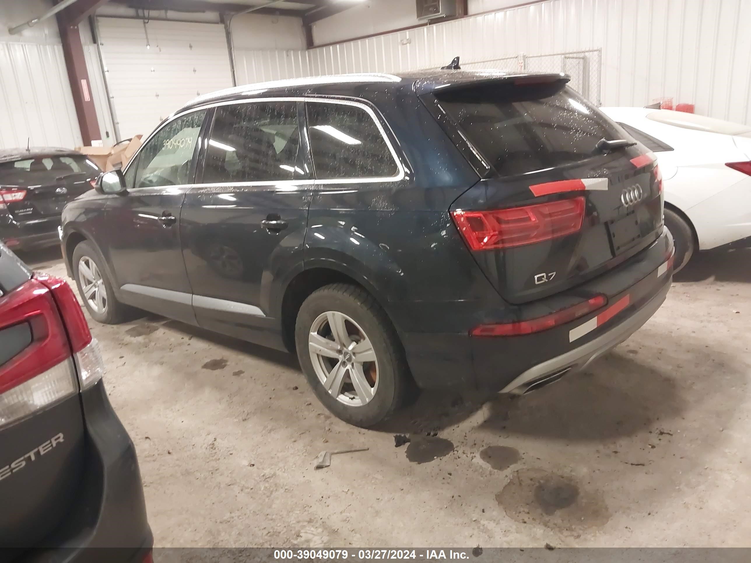 Photo 2 VIN: WA1LHAF76HD047273 - AUDI Q7 