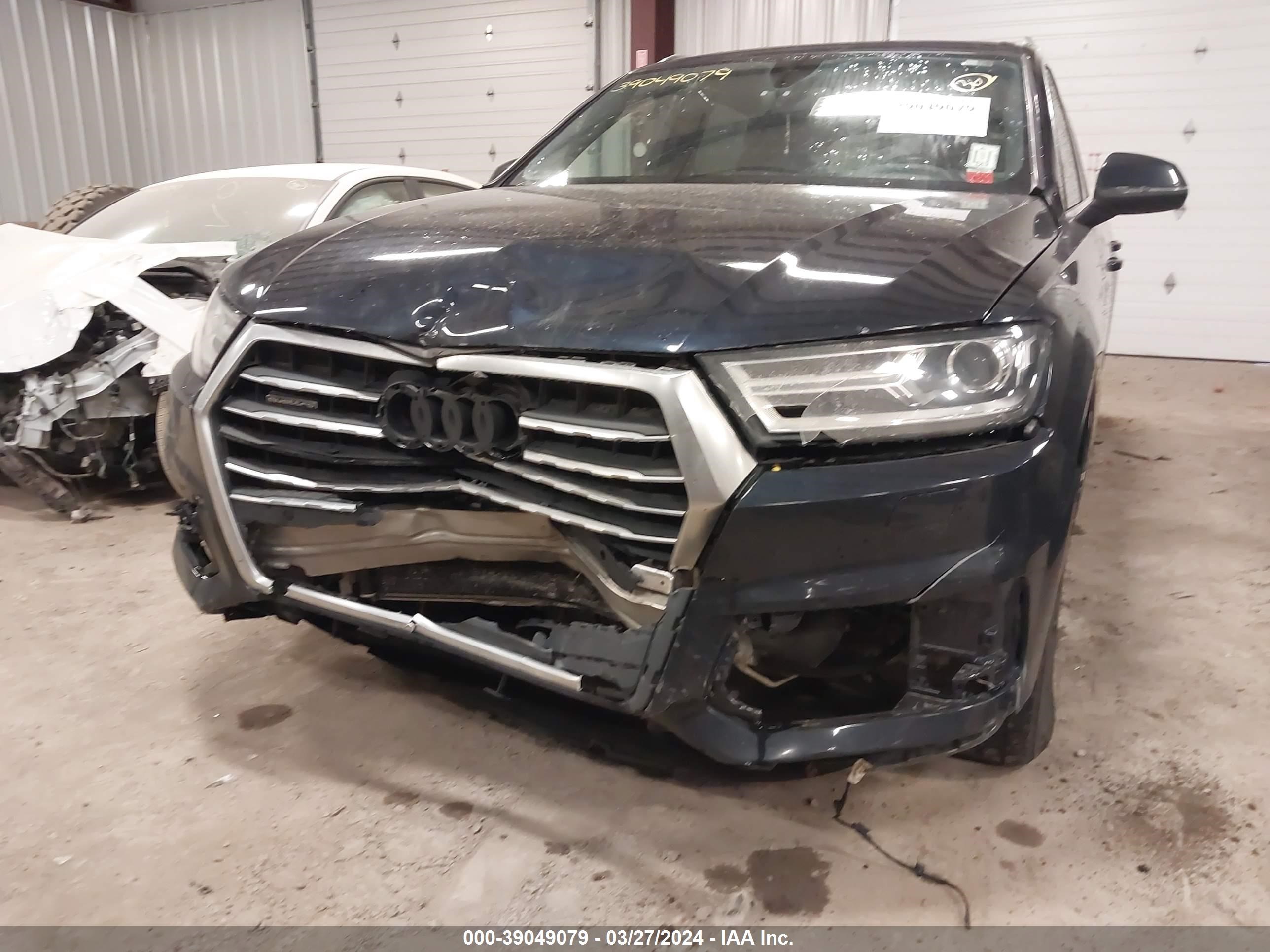 Photo 5 VIN: WA1LHAF76HD047273 - AUDI Q7 