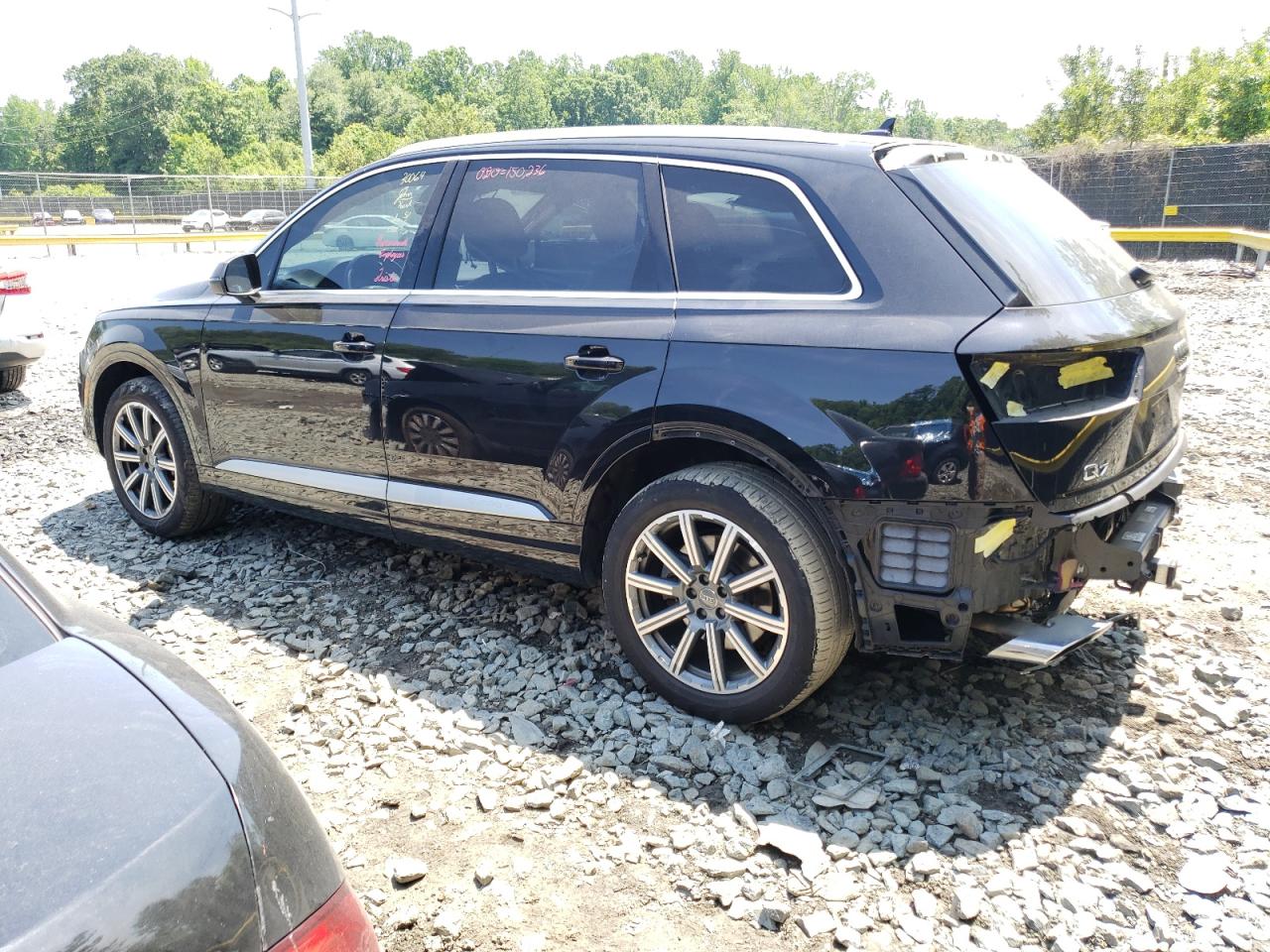 Photo 1 VIN: WA1LHAF78JD025572 - AUDI Q7 