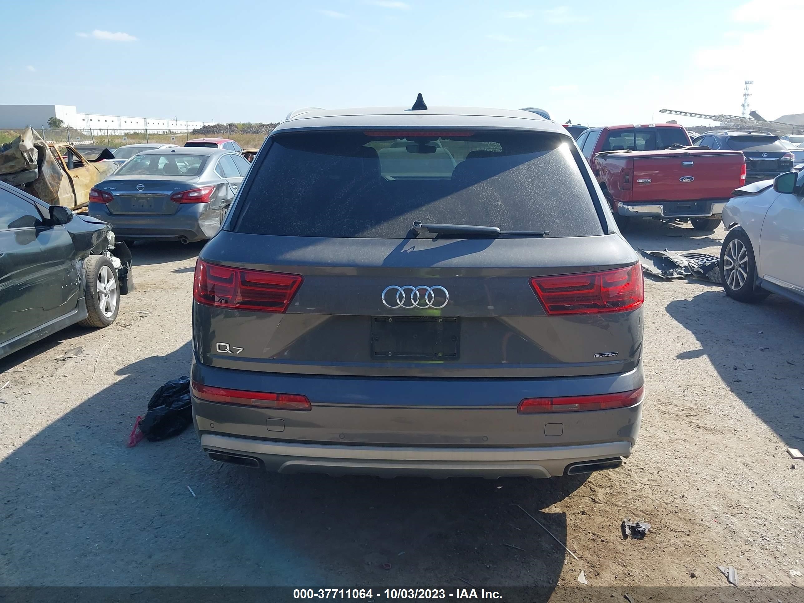 Photo 15 VIN: WA1LHAF78JD044946 - AUDI Q7 