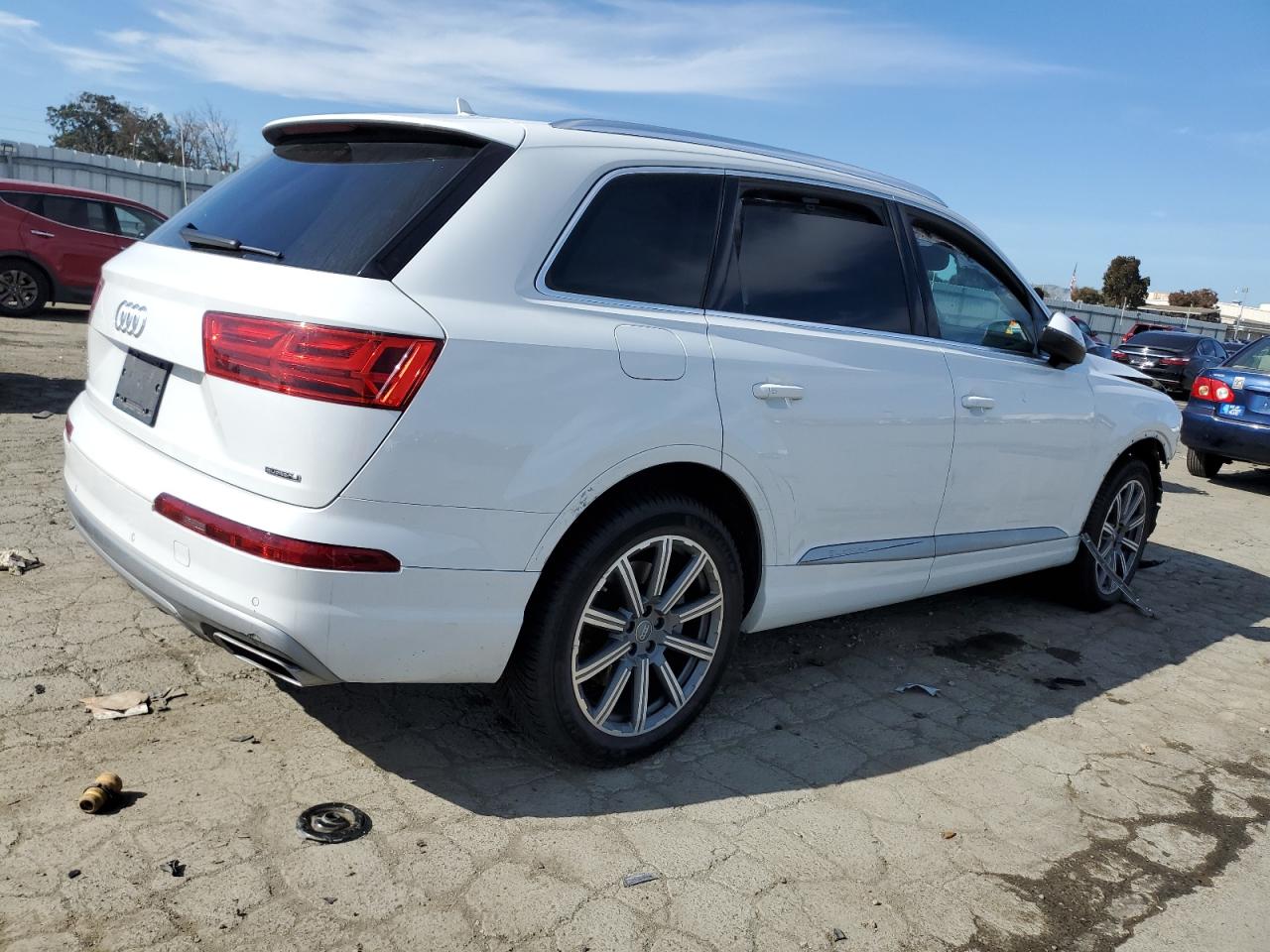 Photo 2 VIN: WA1LHAF78KD030353 - AUDI Q7 