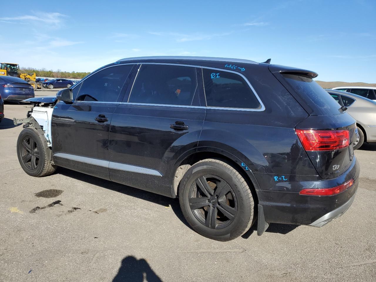 Photo 1 VIN: WA1LHAF79HD055318 - AUDI Q7 