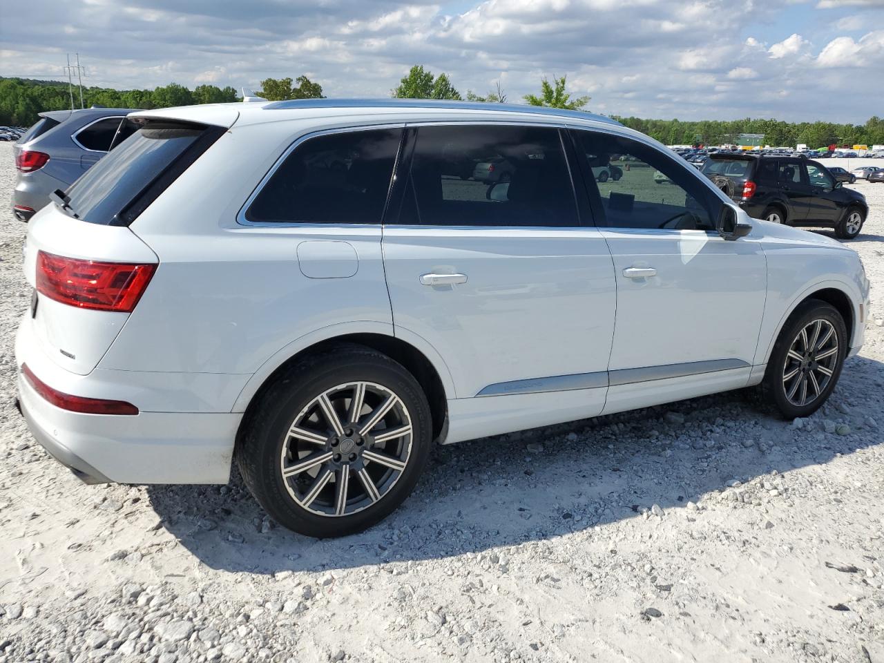 Photo 2 VIN: WA1LHAF79KD028059 - AUDI Q7 