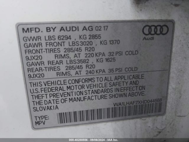 Photo 8 VIN: WA1LHAF7XHD044568 - AUDI Q7 