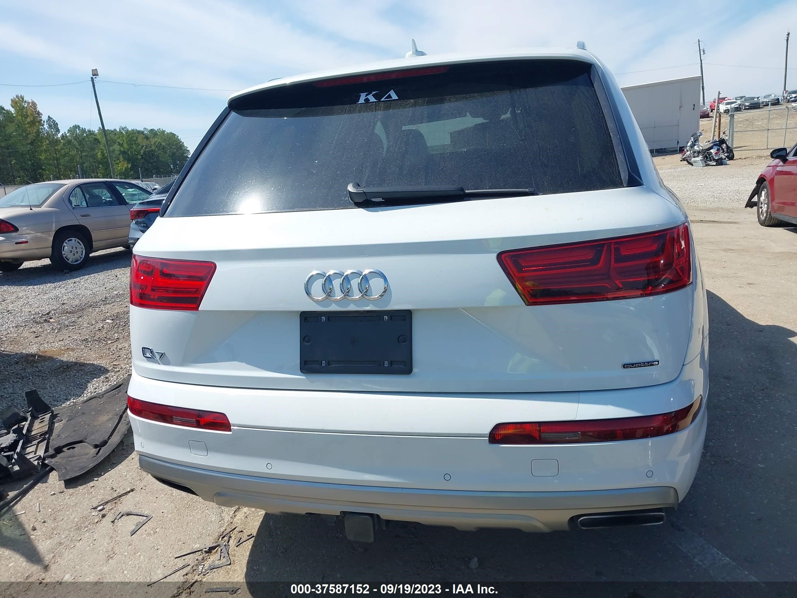 Photo 16 VIN: WA1LHBF70KD041790 - AUDI Q7 