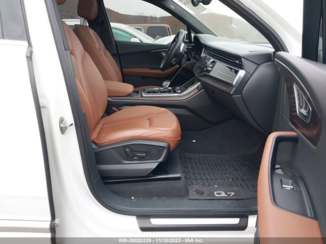 Photo 4 VIN: WA1LJAF72MD031635 - AUDI Q7 