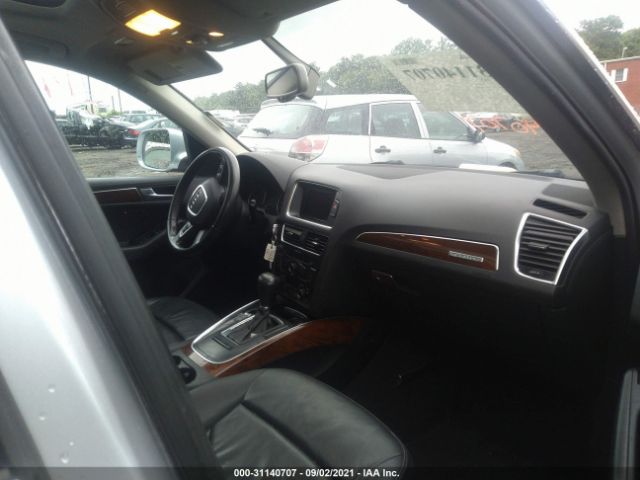 Photo 4 VIN: WA1LKAFP0AA039923 - AUDI Q5 