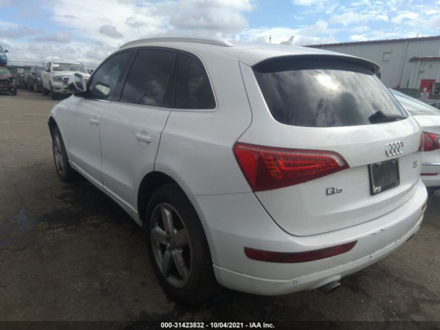 Photo 2 VIN: WA1LKAFP0AA067141 - AUDI Q5 