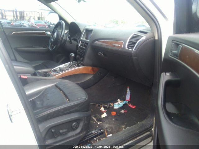 Photo 4 VIN: WA1LKAFP0AA067141 - AUDI Q5 