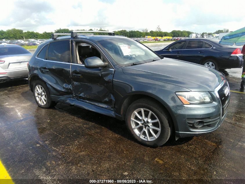 Photo 0 VIN: WA1LKAFP0AA076325 - AUDI Q5 