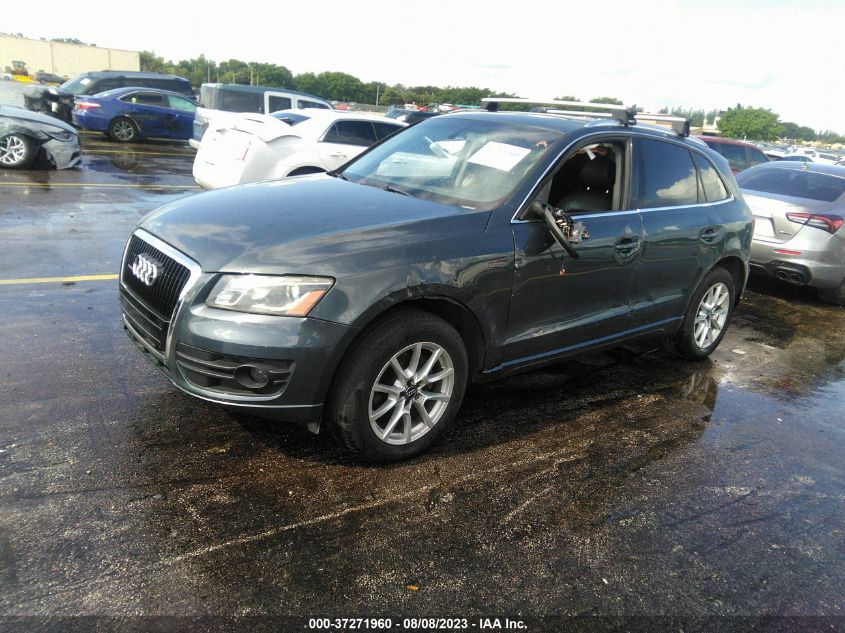 Photo 1 VIN: WA1LKAFP0AA076325 - AUDI Q5 