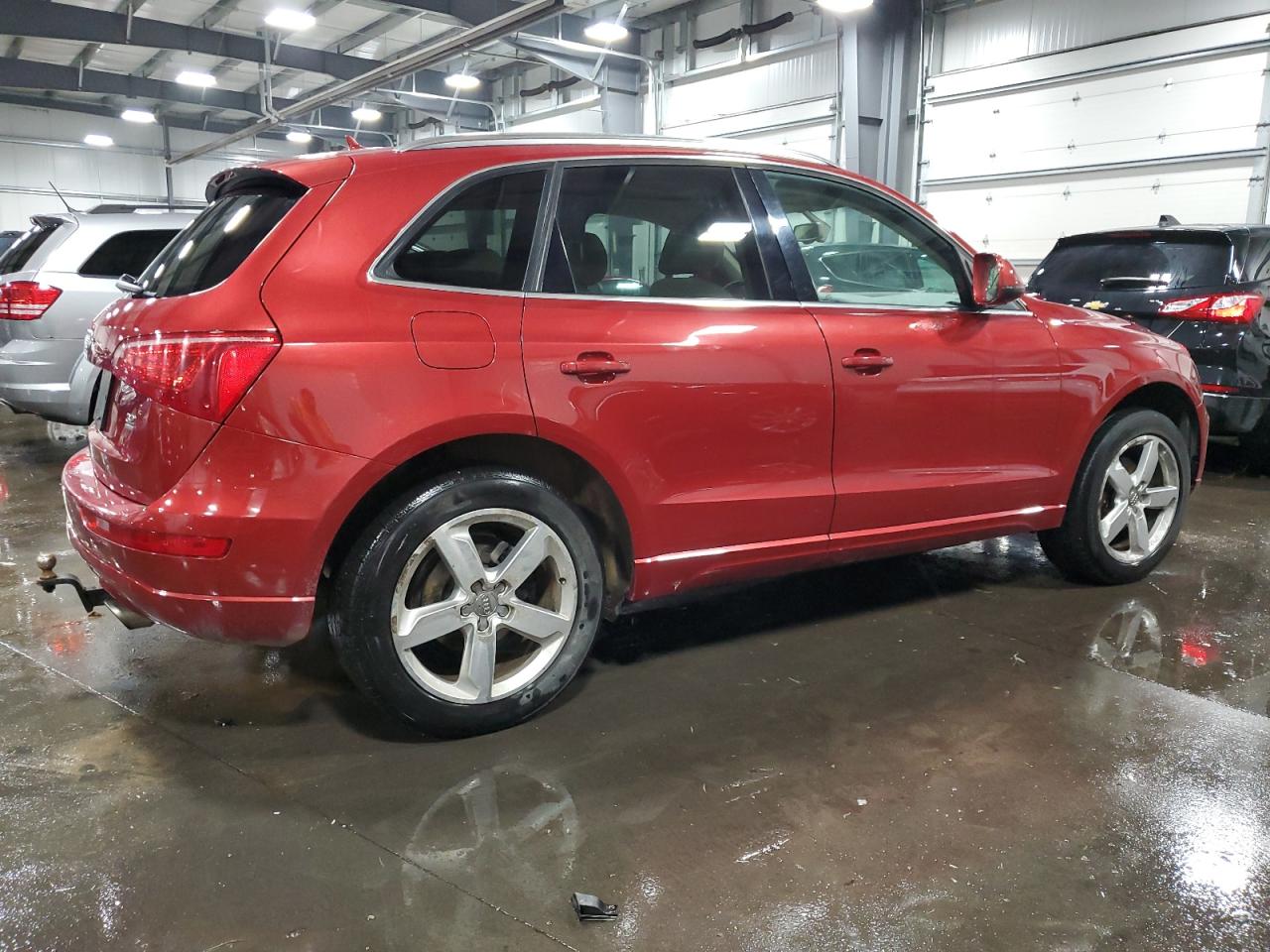 Photo 2 VIN: WA1LKAFP1AA006560 - AUDI Q5 