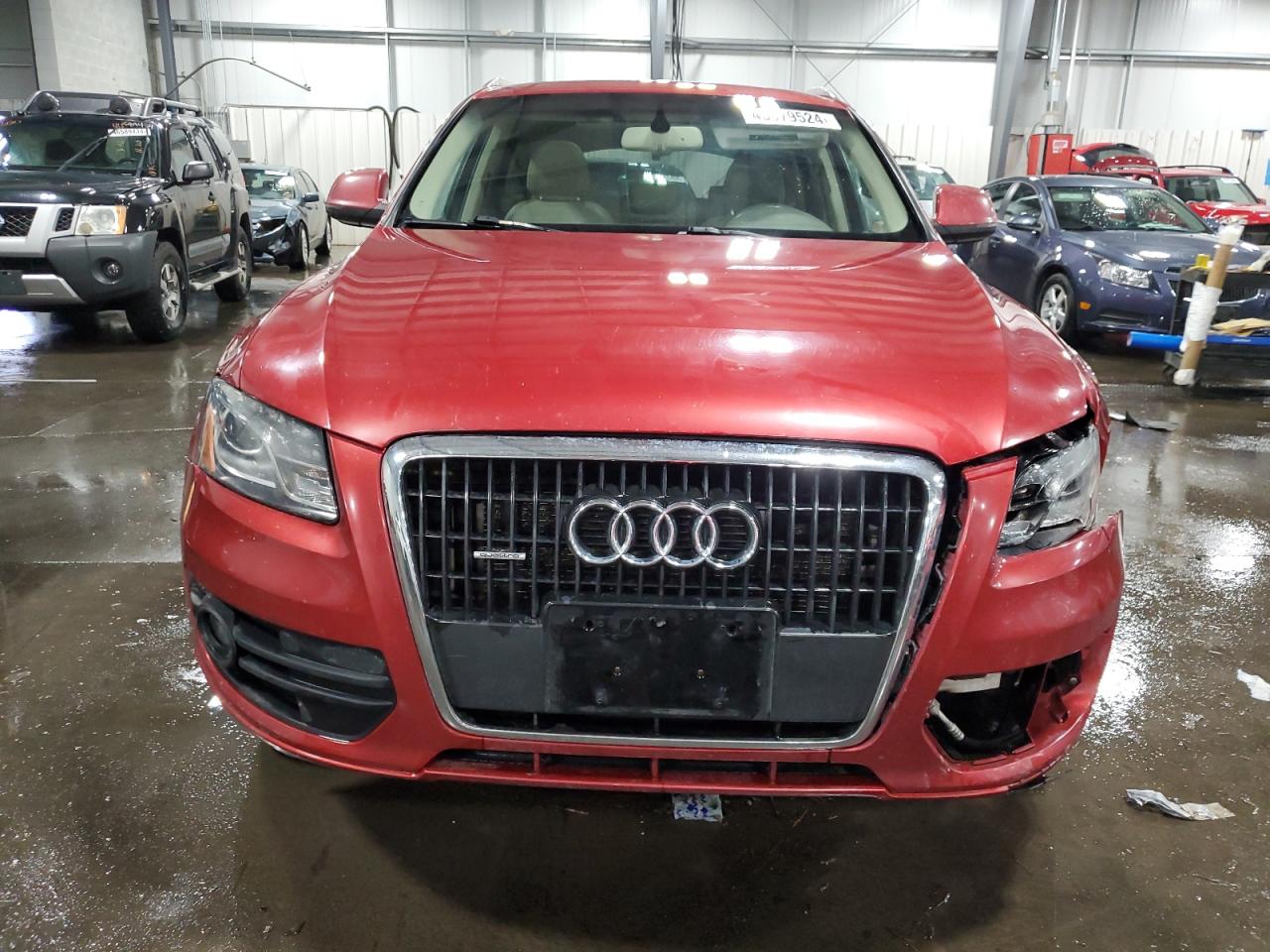 Photo 4 VIN: WA1LKAFP1AA006560 - AUDI Q5 