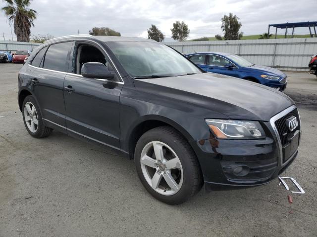 Photo 3 VIN: WA1LKAFP2AA104044 - AUDI Q5 