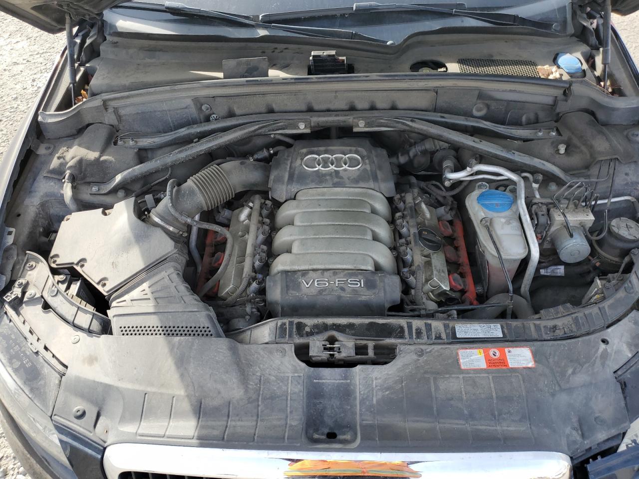 Photo 11 VIN: WA1LKAFP3AA073824 - AUDI Q5 