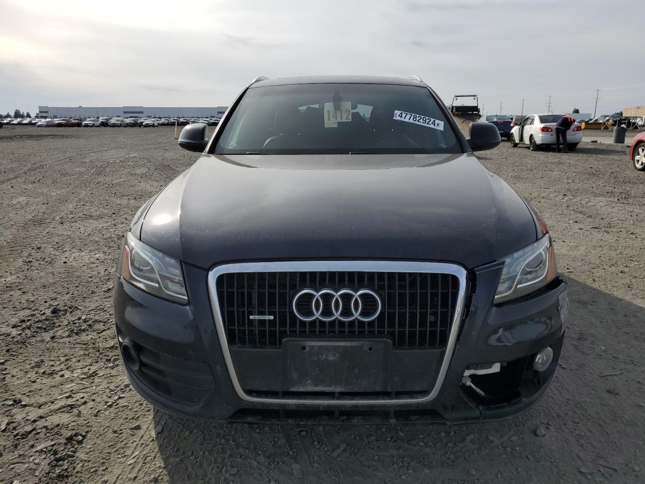 Photo 4 VIN: WA1LKAFP3AA073824 - AUDI Q5 