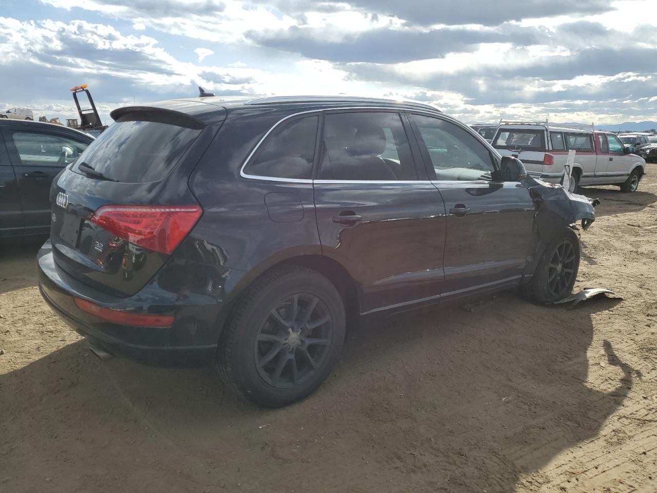 Photo 2 VIN: WA1LKAFP3AA080997 - AUDI Q5 