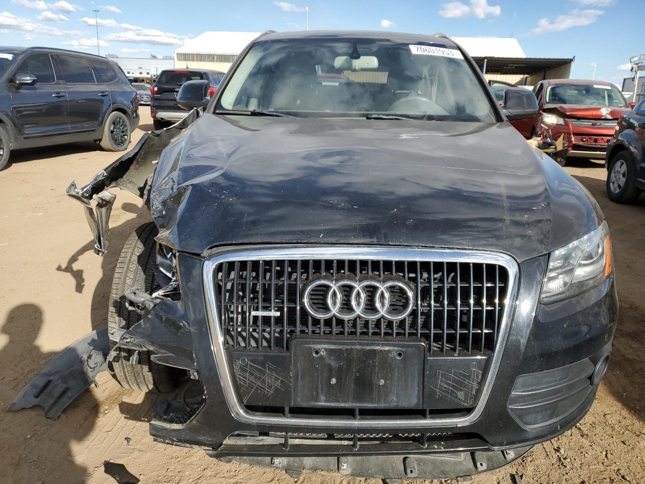 Photo 4 VIN: WA1LKAFP3AA080997 - AUDI Q5 