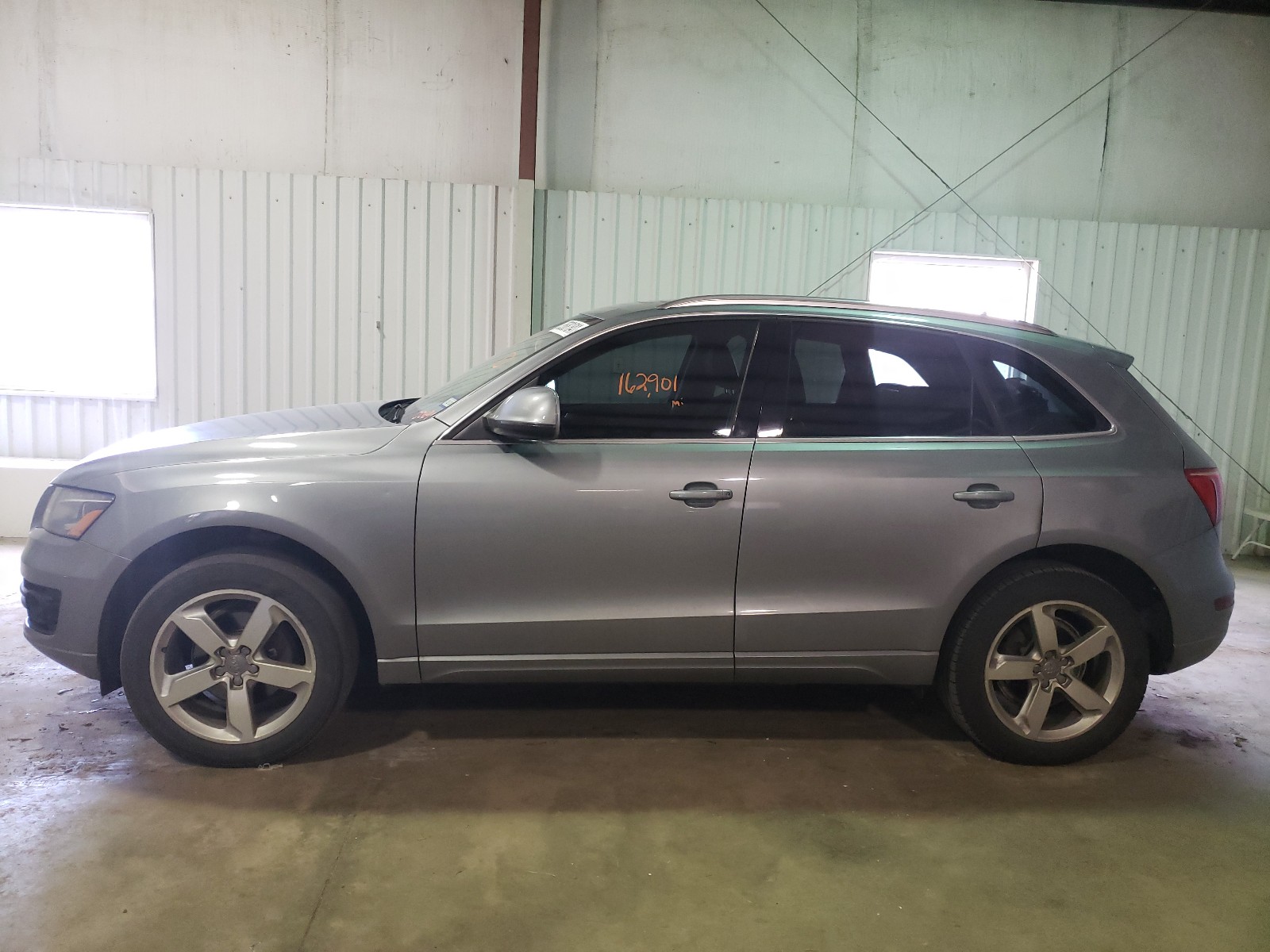 Photo 8 VIN: WA1LKAFP4AA006908 - AUDI Q5 PREMIUM 