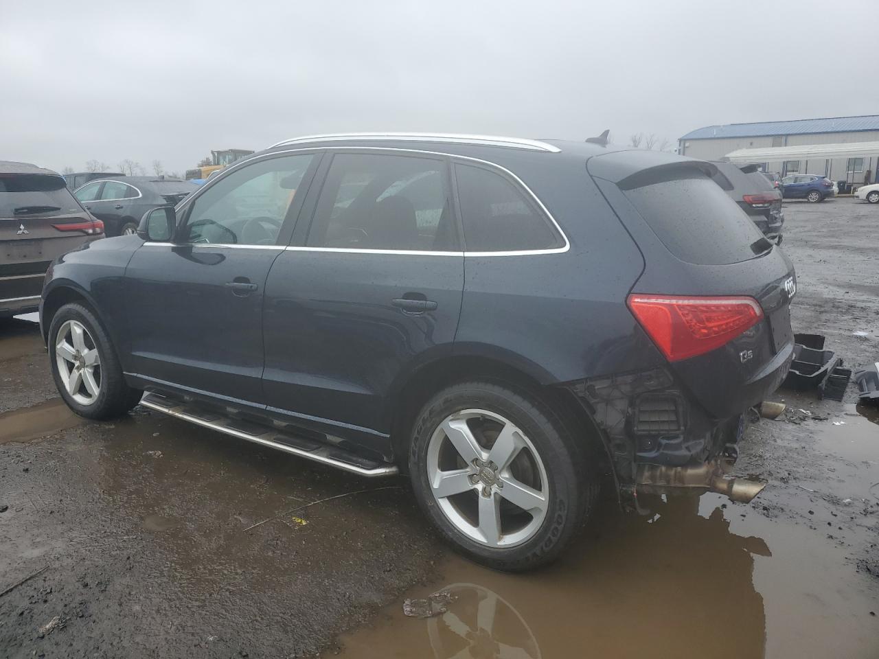 Photo 1 VIN: WA1LKAFP5AA106239 - AUDI Q5 