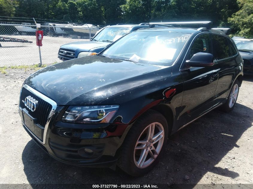 Photo 1 VIN: WA1LKAFP6AA040901 - AUDI Q5 