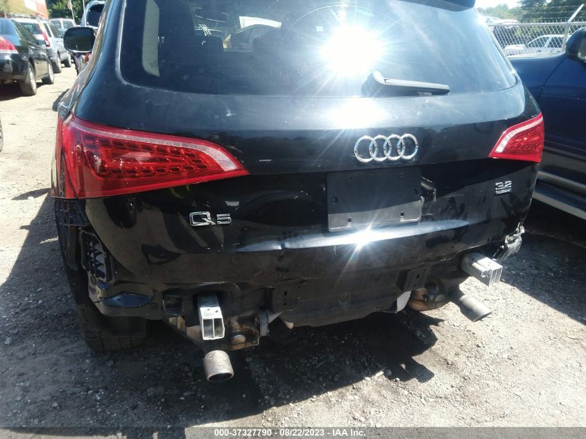 Photo 5 VIN: WA1LKAFP6AA040901 - AUDI Q5 