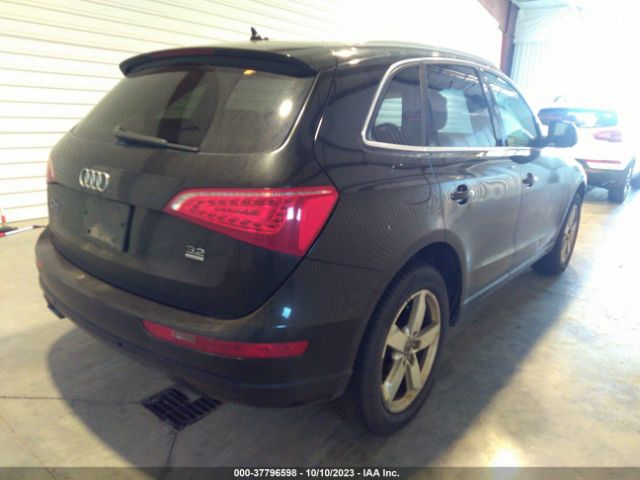 Photo 3 VIN: WA1LKAFP6AA062543 - AUDI Q5 