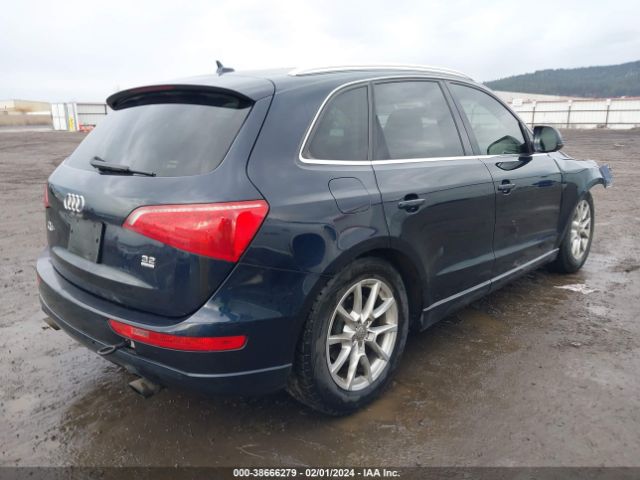 Photo 3 VIN: WA1LKAFP7AA007132 - AUDI Q5 