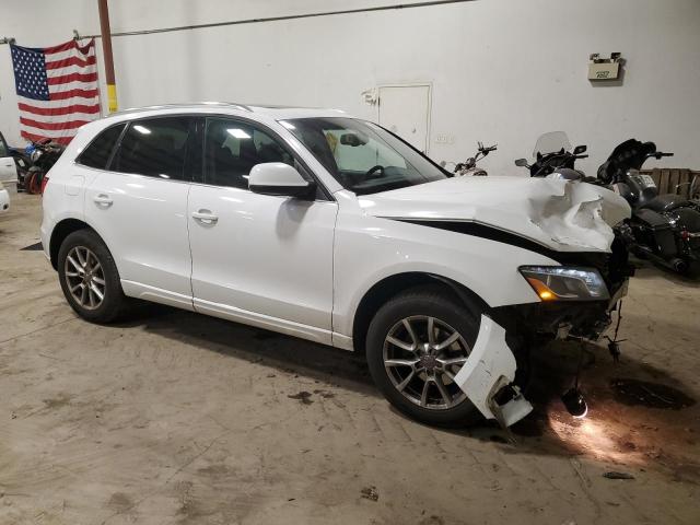 Photo 3 VIN: WA1LKAFP7AA101544 - AUDI Q5 