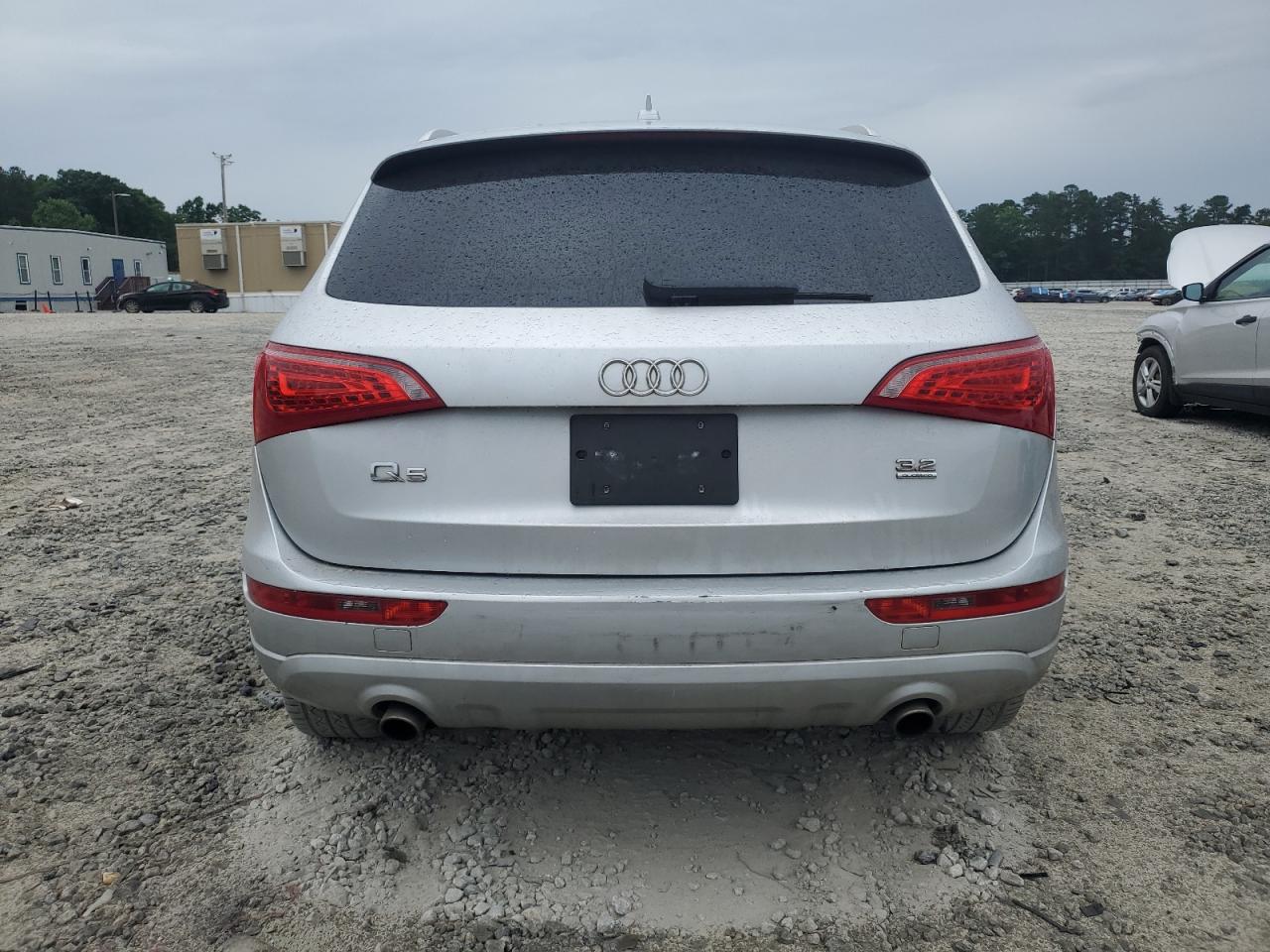 Photo 5 VIN: WA1LKAFP8AA019483 - AUDI Q5 