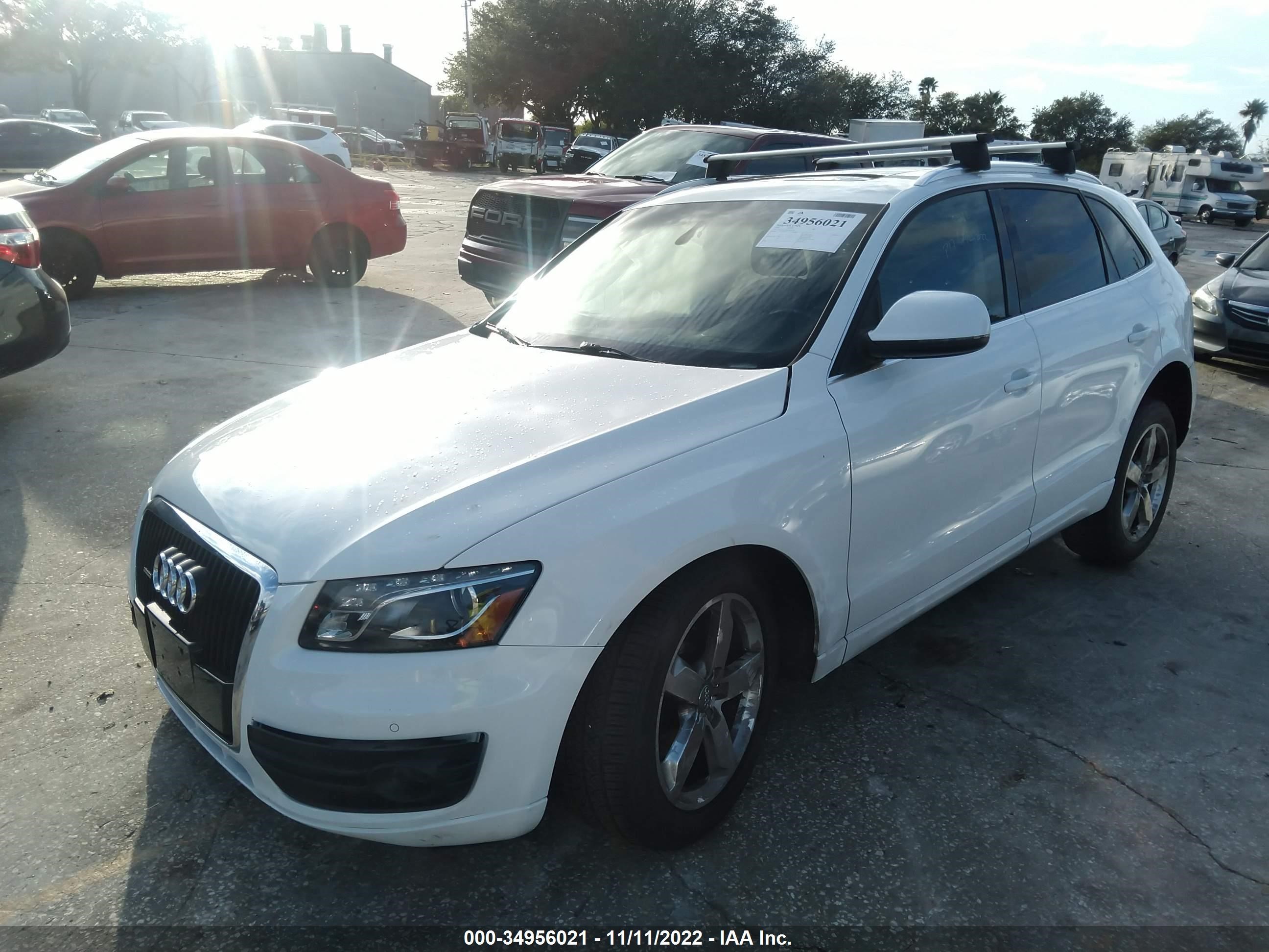 Photo 1 VIN: WA1LKAFP8AA054721 - AUDI Q5 